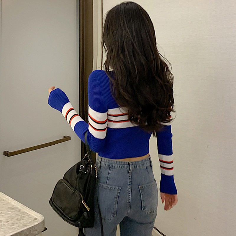 Áo Croptop dệt kim hoạ tiết kẻ sọc phong cách vintage