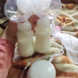 MÁY VẮT SỮA ĐIỆN ĐÔI REAL BUBEE