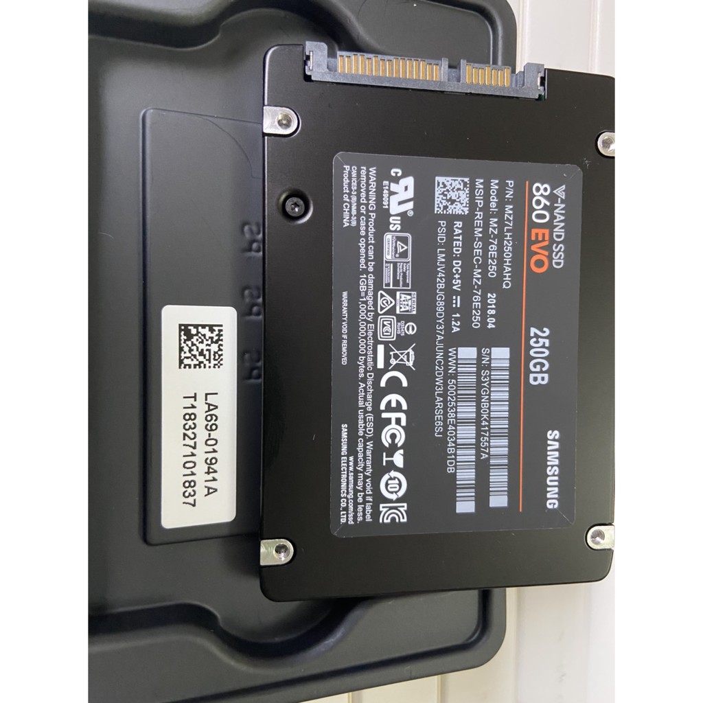 Ổ cứng SSD Samsung 860 Evo 250GB 2.5" SATA 3 - MZ-76E250E