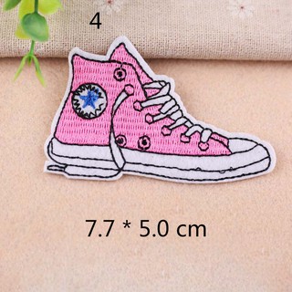 Sticker Ủi Thêu Hình Đôi Giày