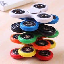 Con quay 3 cánh Fidget Spinner