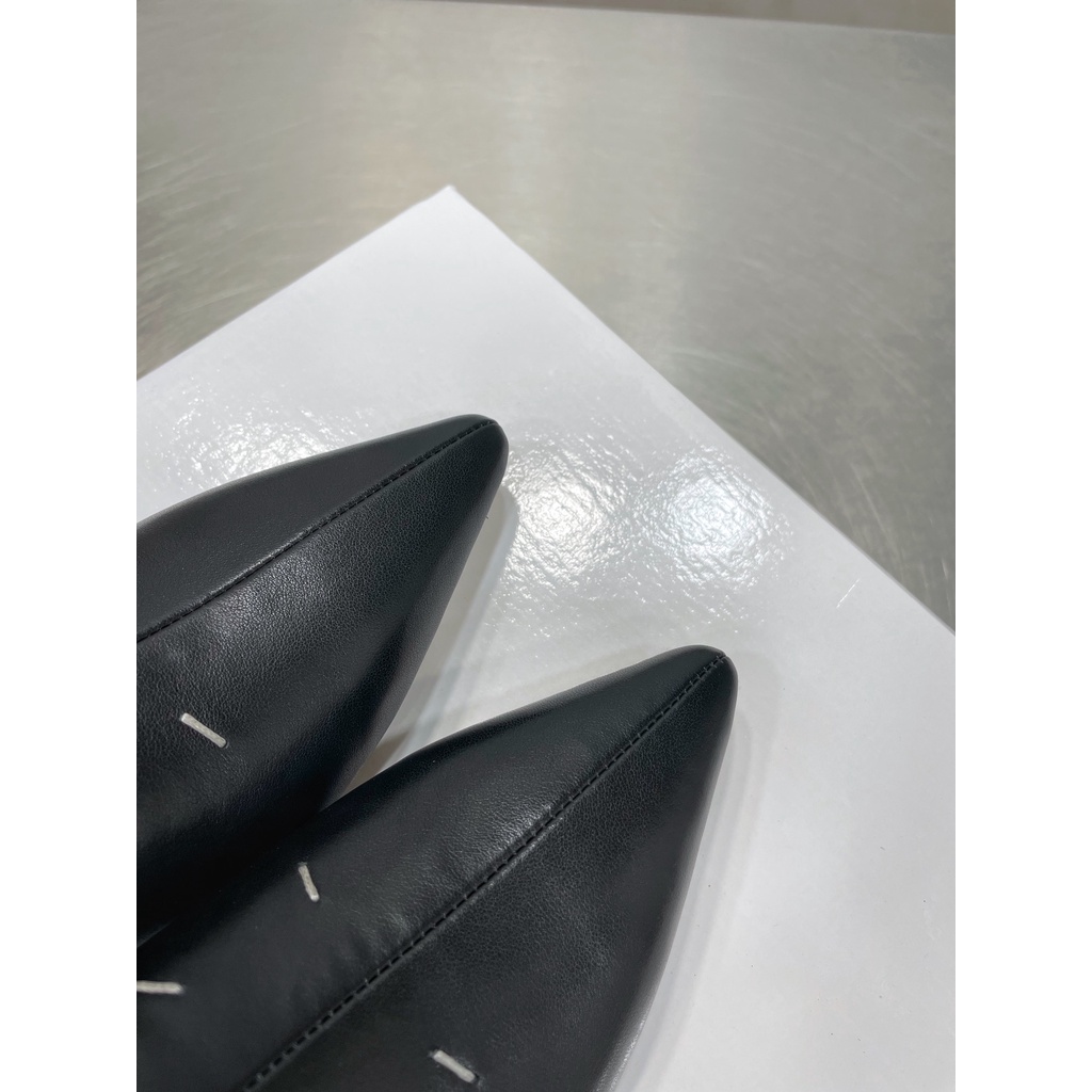 Boot nữ mũi nhọn thanh lịch Maison Margiela da thật với lớp lót bông ấm áp