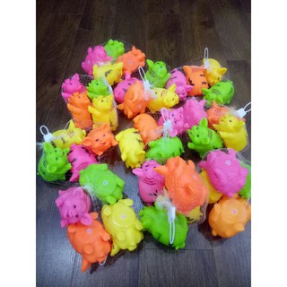 ĐỒ CHƠI THẢ BỒN TẮM ( 4 chú lợn con )