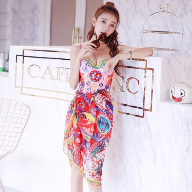Bikini đồ bơi một mảnh hoạ tiết lạ mắt ( kèm áo choàng)