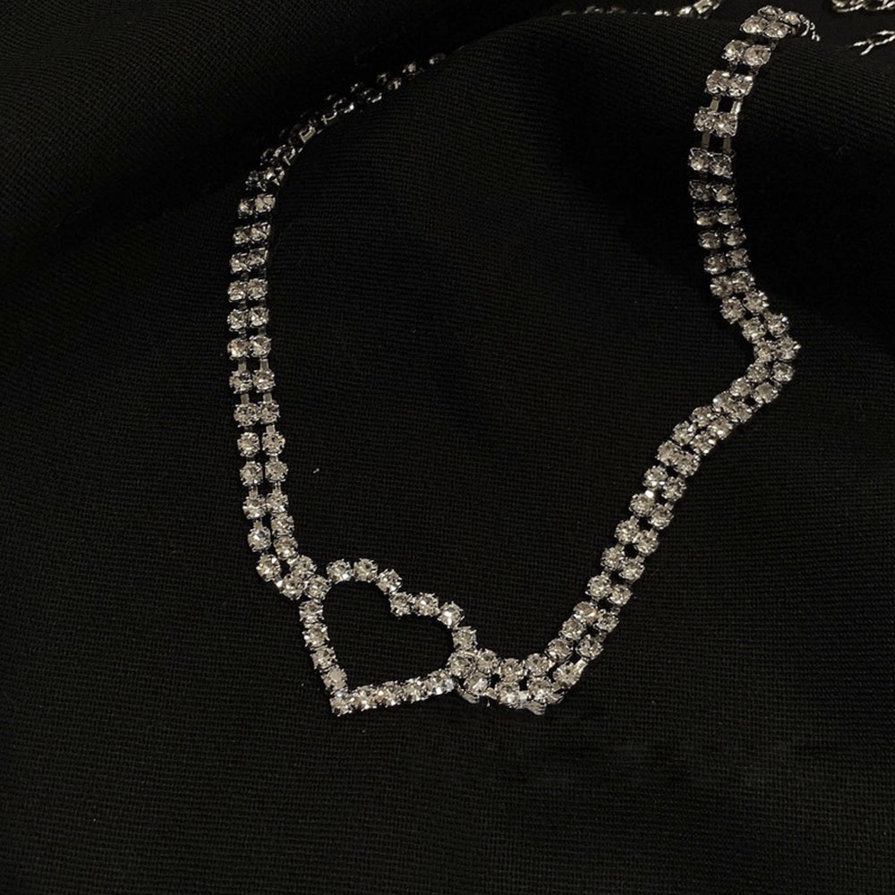 Vòng cổ choker mặt hình trái tim đính đá toàn bộ thời trang