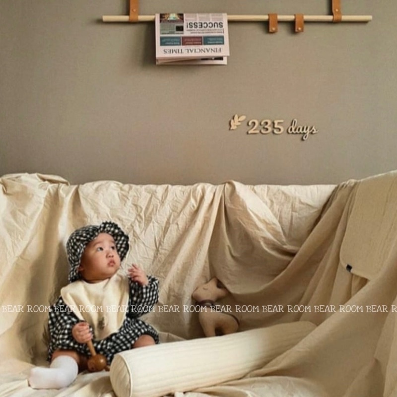 Set lịch gỗ mini chụp ảnh bé