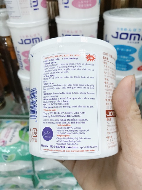 Bông tăm kháng khuẩn cho bé Jomi hộp 160 cây