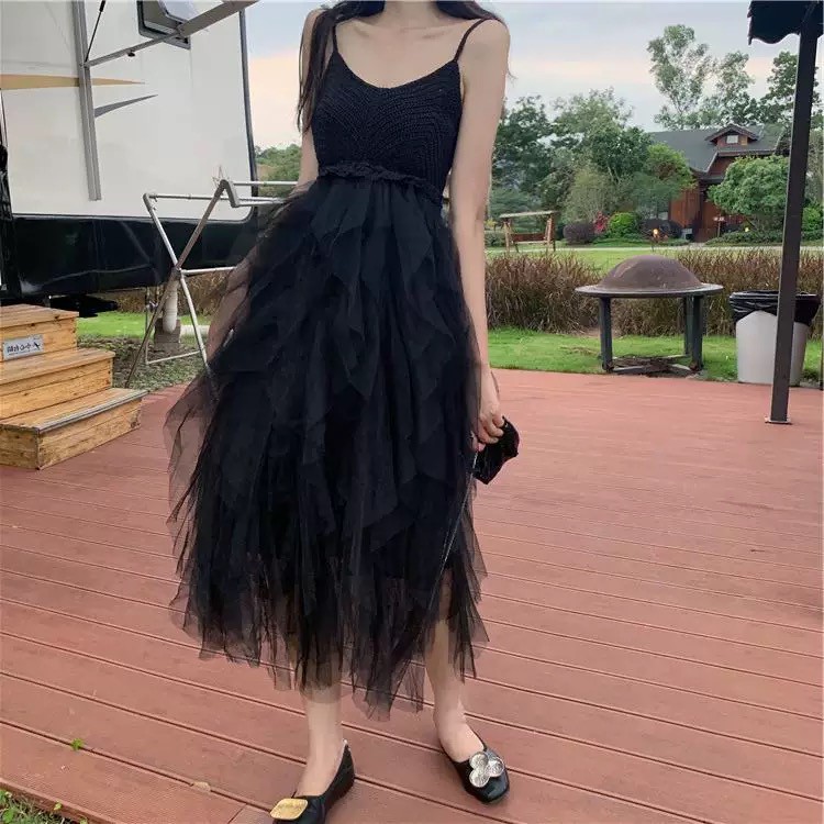 ♥️Đầm,Váy Len Tua Rua Hai Dây4 màu Fzsize Maxi đi biển