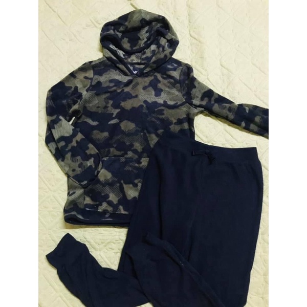 Đồ bộ nỉ cho bé