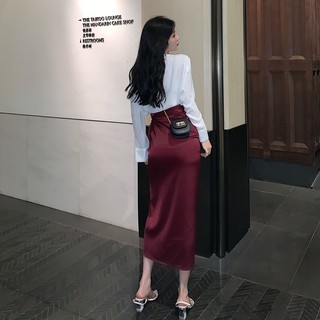 CHÂN VÁY SATIN DÀI XẺ TÀ