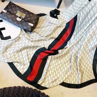 KHĂN LỤA GUCCI