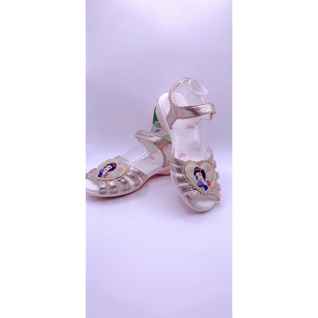 Sandal bé gái màu bạc lấp lánh hình Bạch Tuyết dễ thương quai dán tiện lợi cho bé chống trơn trượt cực hiệu quả