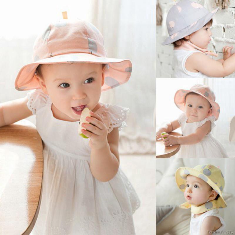 Mũ vành chống nắng họa tiết chấm bi xinh xắn cho bé