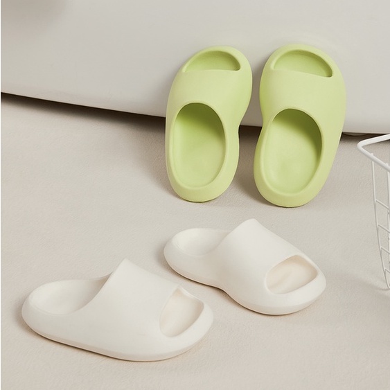 Dép Sandal Đi Trong Nhà Đế Mềm Chống Trượt Hình Quả Đào Kích Thước 160Cm-210CM