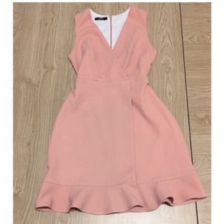 Đầm marc auth thanh lý 99% hình thật size m