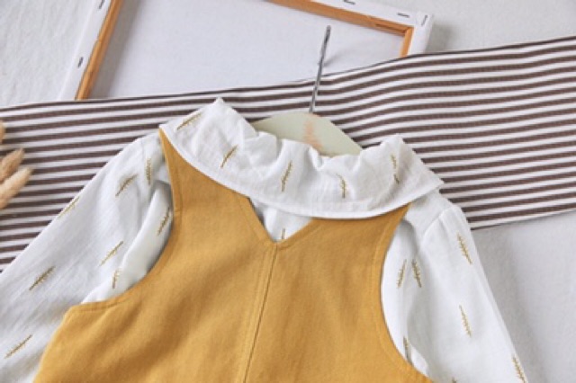 Set yếm kèm áo sơ mi