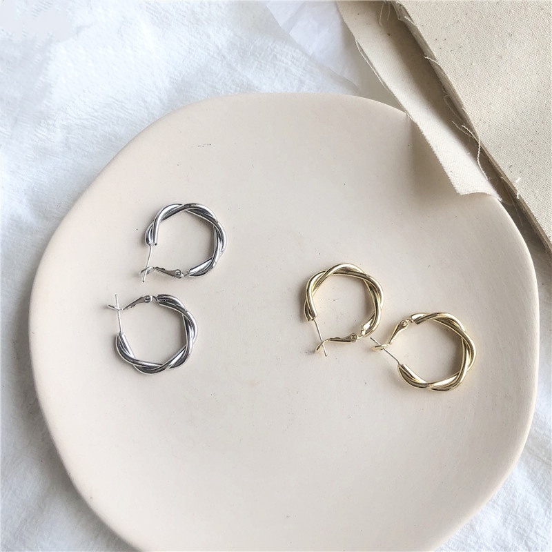 Khuyên Tai Kim Loại Khoen Tròn Dây Xích Đơn Giản Thời Trang Mới Cho Nữ