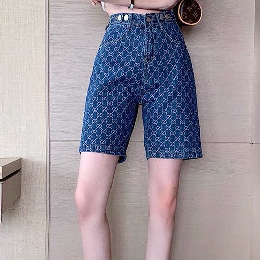 Quần Short Cap Cao Ống Rộng Họa Tiết Nổi Bật_C24