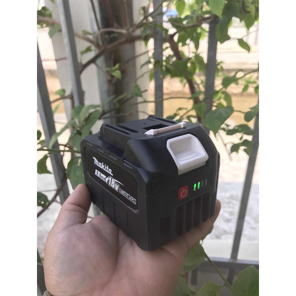 Pin makita 18v dung lượng 6000mah có led báo pin