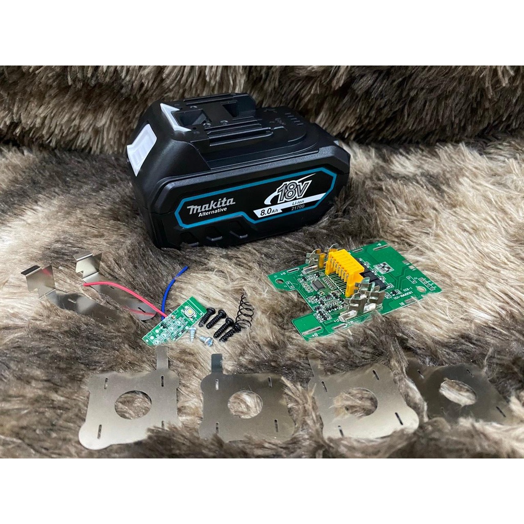 Vỏ mạch Makita 5s-2p 18V 8AH cell 21700 mạch nhận sạc zin, có Led báo pin và tem đáy. BN.