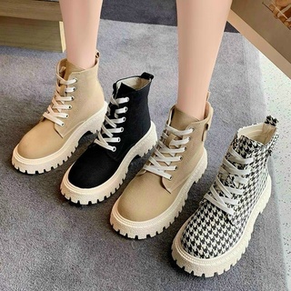 Bốt cổ cao đẹp nhức nhối
