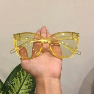 Kính mắt mèo đủ màu