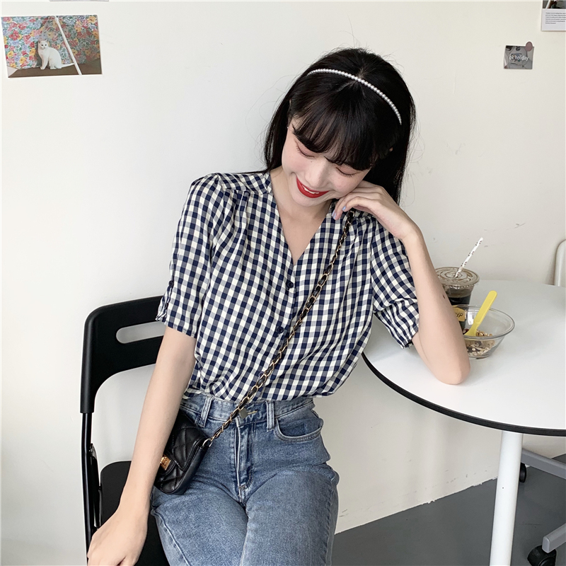 Áo sơ mi SUXI ngắn tay cổ chữ V họa tiết ca rô thời trang cho nữ