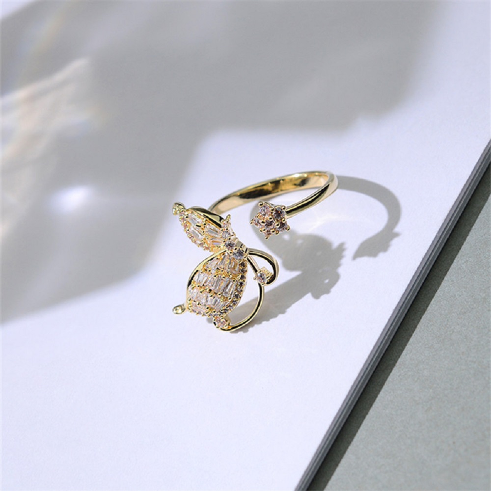 Nhẫn Kim Loại Tạo Hình Cánh Bướm Đính Đá Lấp Lánh Thời Trang Cho Nữ