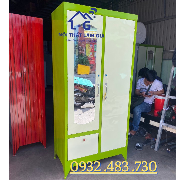 Tủ quần áo sắt sơn dầu cao 1m8 rộng 90cm màu xanh lá cây tại HCM | BigBuy360 - bigbuy360.vn