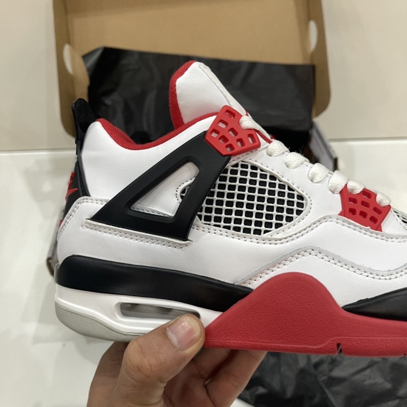 Giày Air Jordan 4 Fire Red  - Fullbox tặng kèm dây phụ