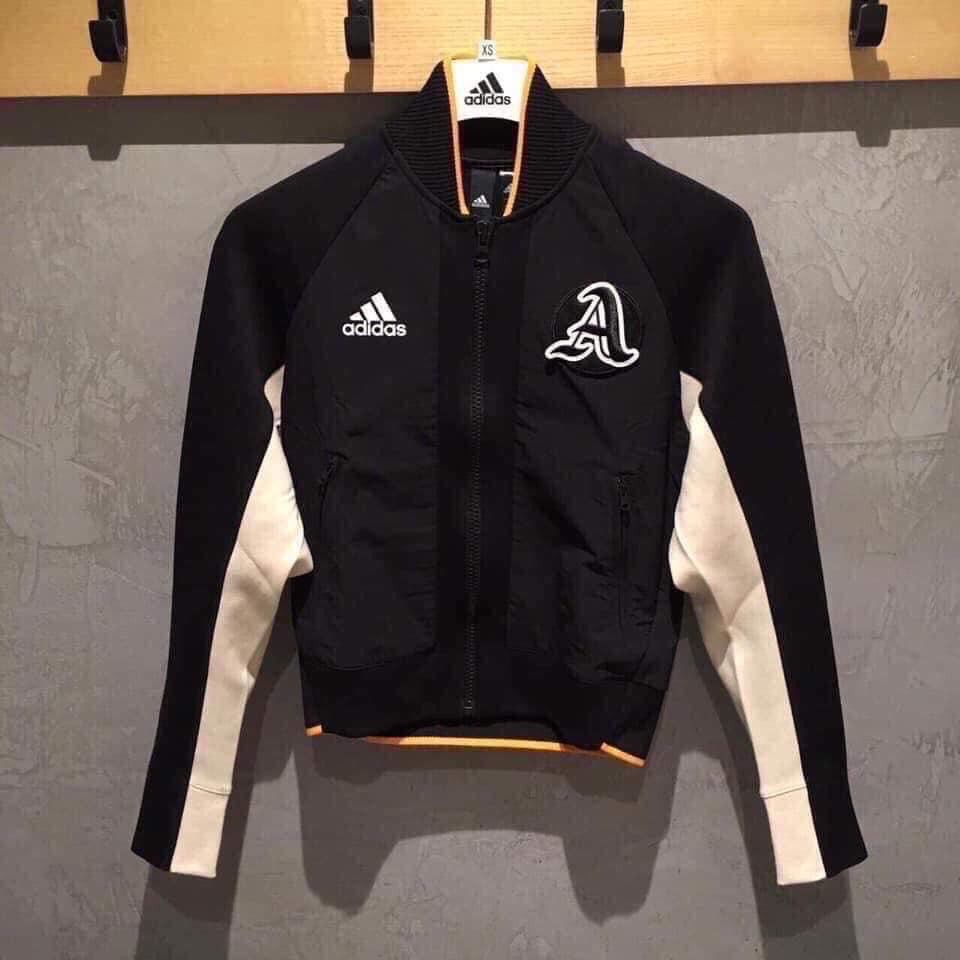 ADIDAS CHÍNH HÃNG - Áo khoác nỉ nữ Adidas VRCT màu đen - EA0422