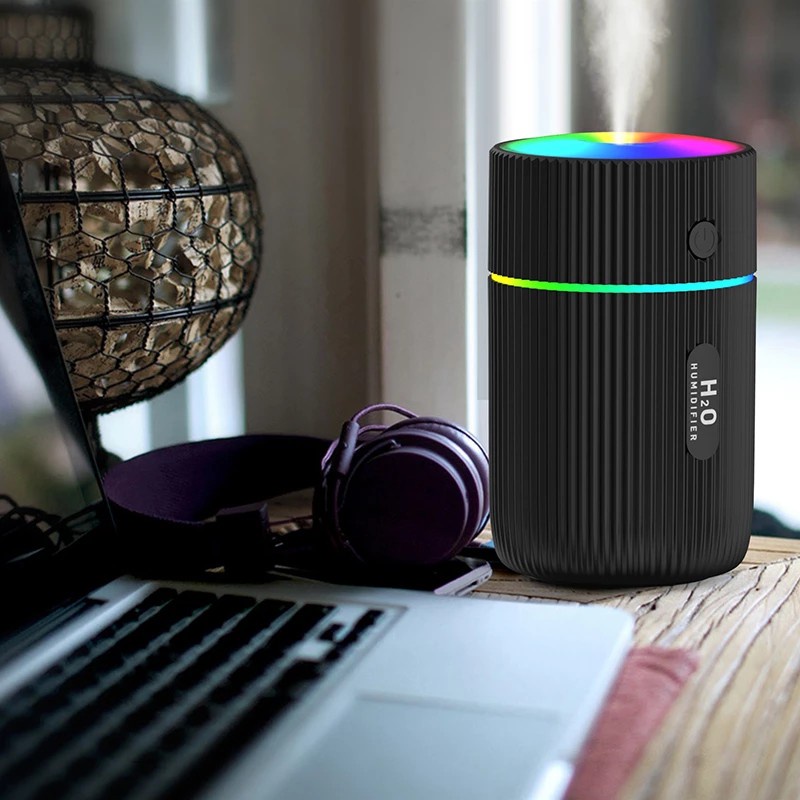 Máy phun sương tạo độ ẩm mini có đèn LED cho xe hơi