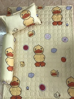 Sét chăn gối, gối ôm cho bé
