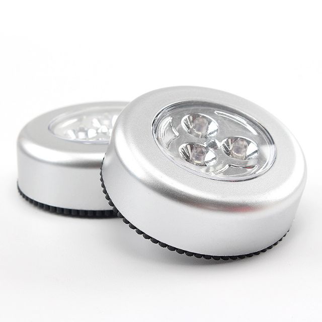 Đèn LED chạy pin di động (HH6)