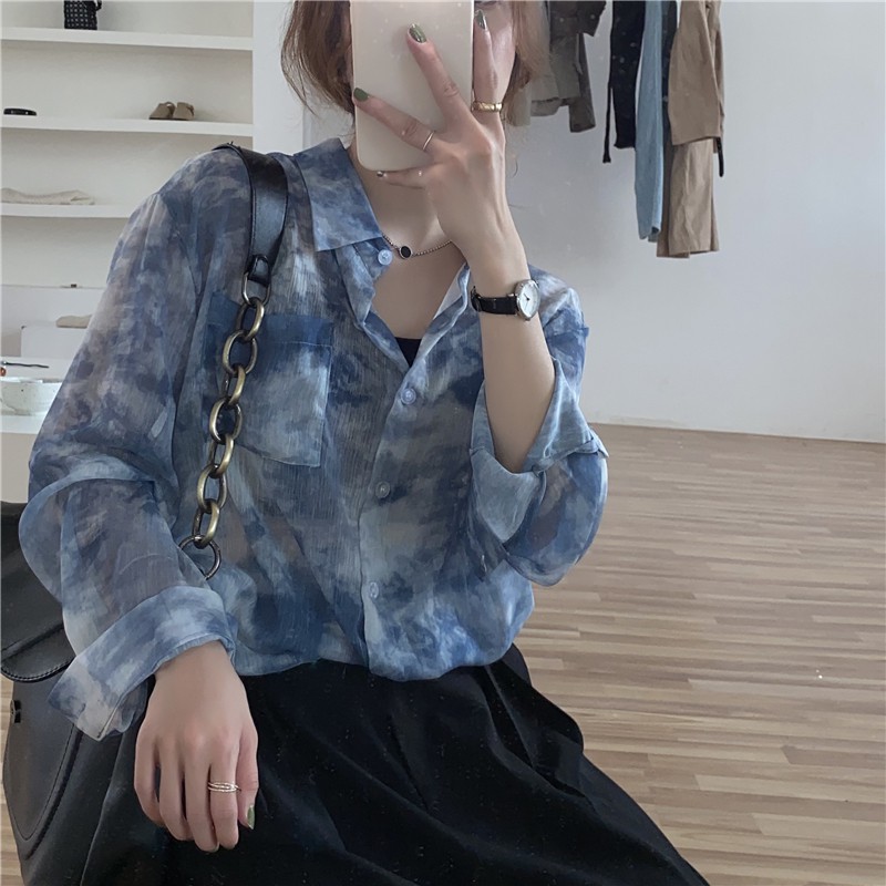 Áo Sơ Mi họa tiết unisex loang màu xanh dương in chữ dáng rộng cá tính, siêu đẹp | BigBuy360 - bigbuy360.vn