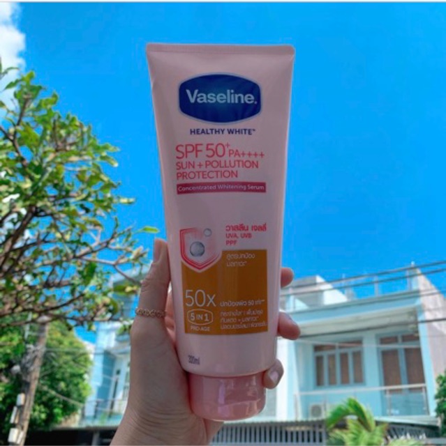 Dưỡng thể Vaseline 50X