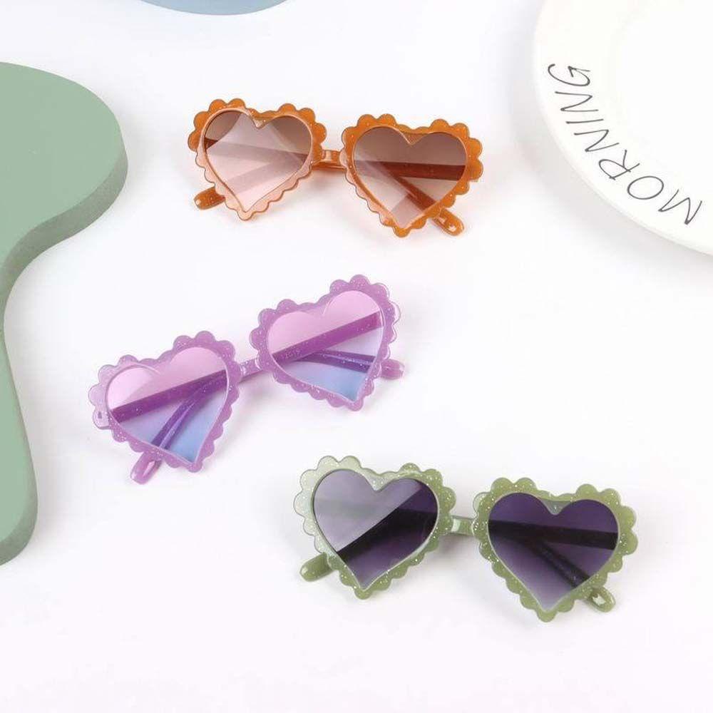 Kính Mát Hình Trái Tim Chống Tia UV Cho Bé Gái