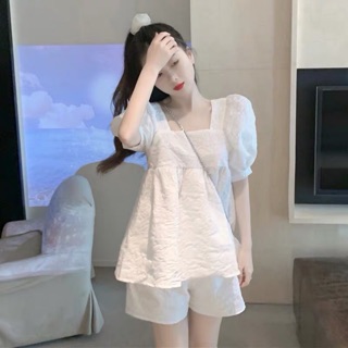 Set đồ trắng xinh (Quần + Áo)