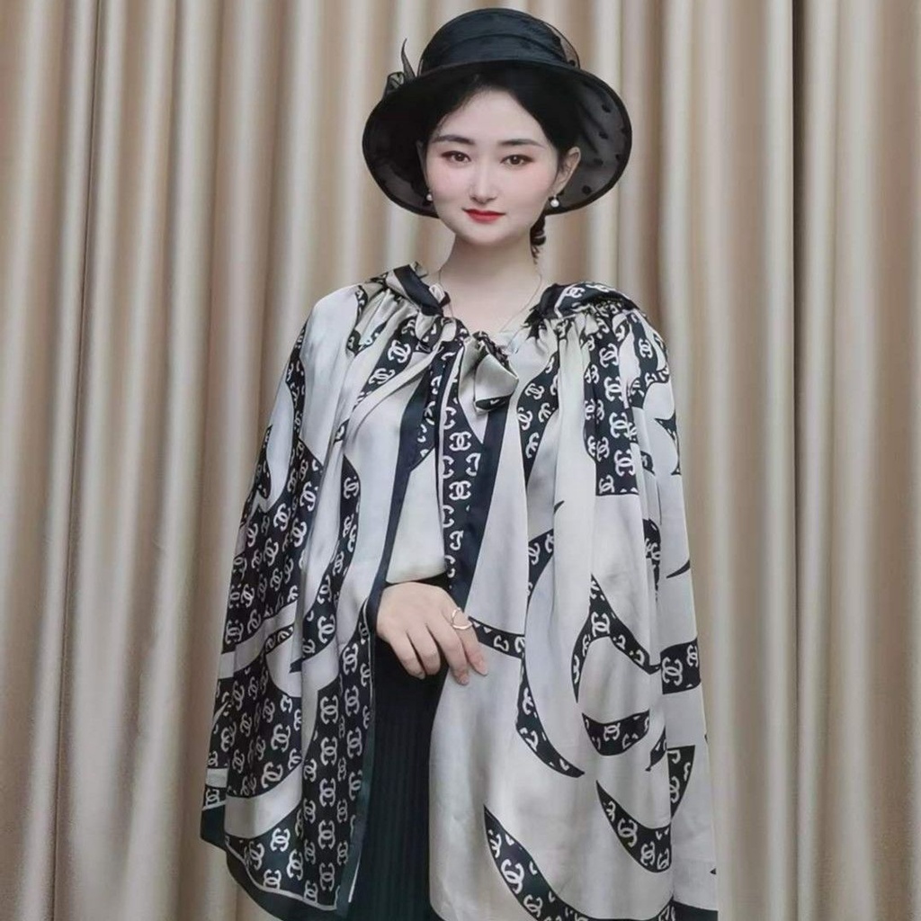 Áo Choàng Chống Nắng Có Mũ Trùm Đầu Bằng Lụa Satin Đính Ngọc Trai Giả Thời Trang