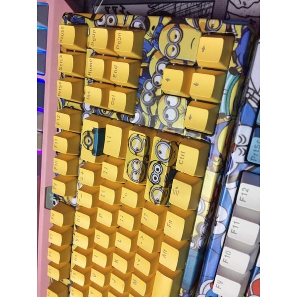 Bàn phím cơ custom  Minions
