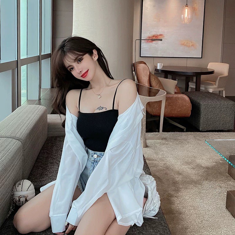 Áo Sơ Mi Nữ From Rộng CHIPY Chất Đũi Kiểu Công Sở Dài Tay Phồng 2 Túi Dáng Dài Hàn Quốc Vải Lụa Màu Trắng Cổ Đức Vintage | BigBuy360 - bigbuy360.vn