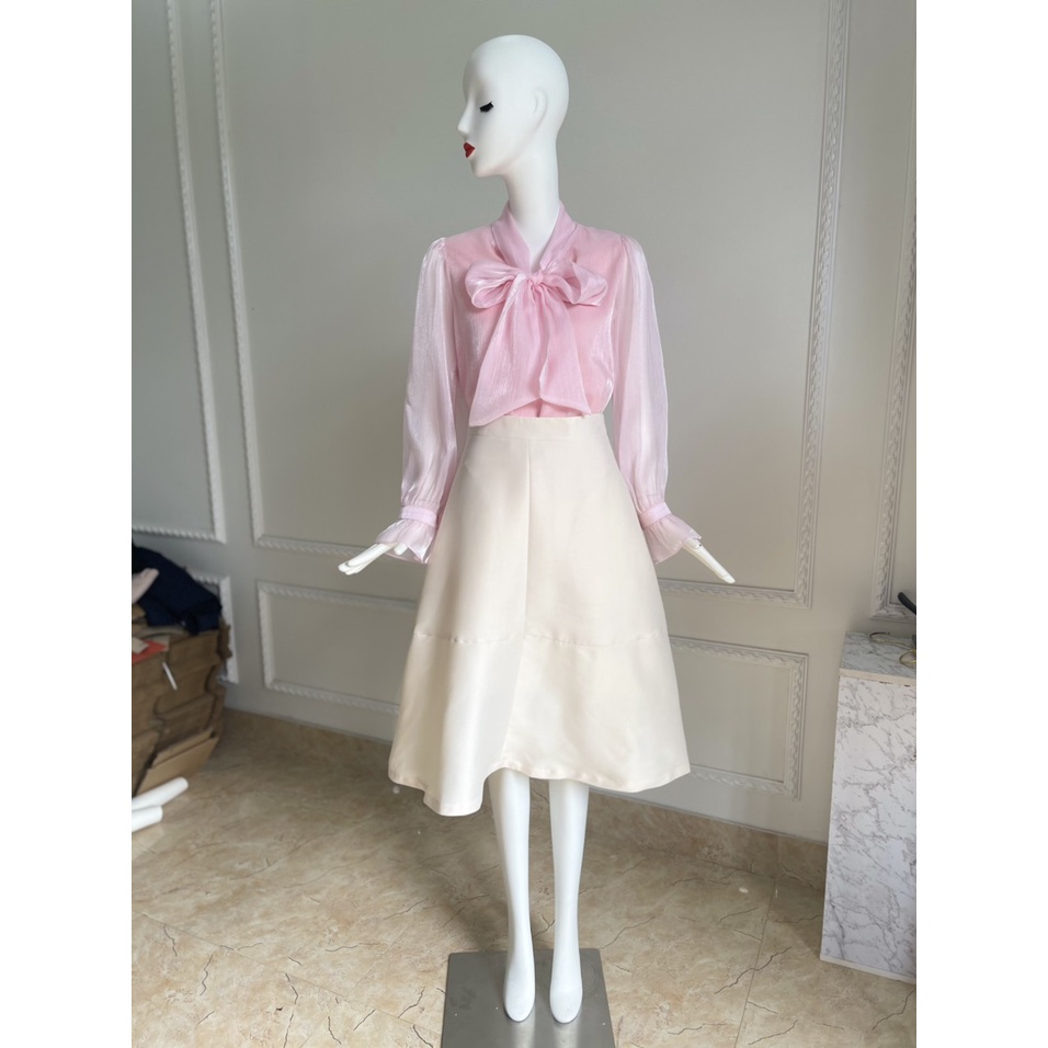 Áo lụa cổ nơ