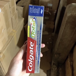 Kem đánh răng colgate