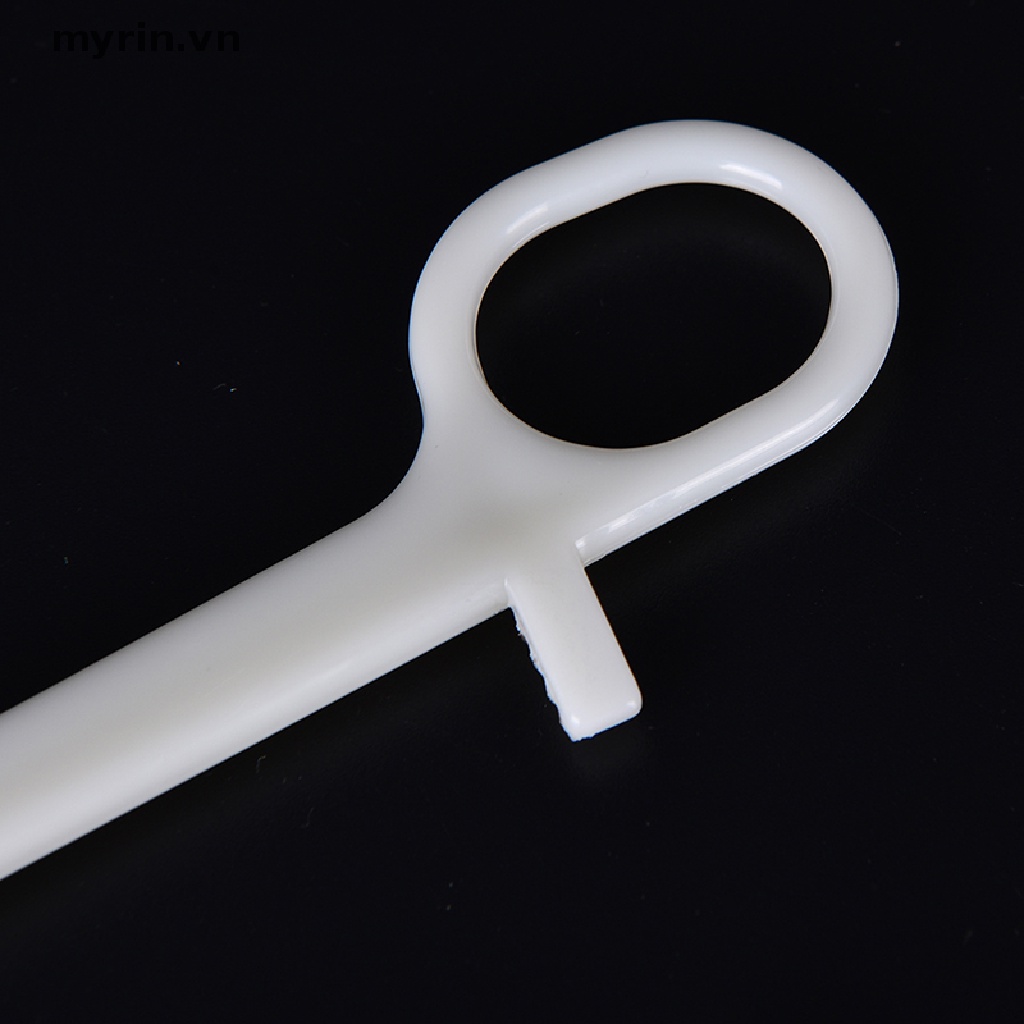 1 Dụng Cụ Hỗ Trợ Xỏ Khuyên Tai Bằng Nhựa JB