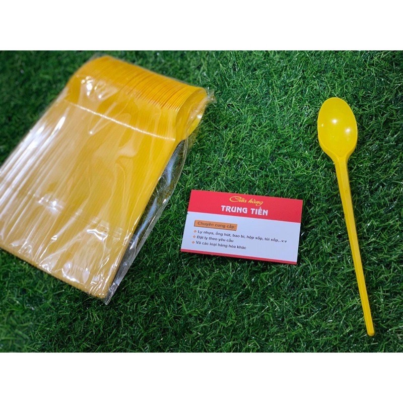 Muỗng loai ly 700ml đủ màu