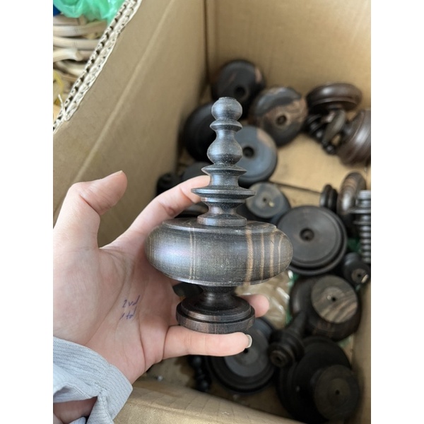 Nậm mun cho mi, mào, khuyên, chòe