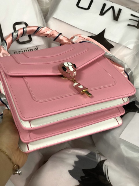 Túi Emo đầu rắn có sẵn 4 mầu . Kèm khăn siêu xinh