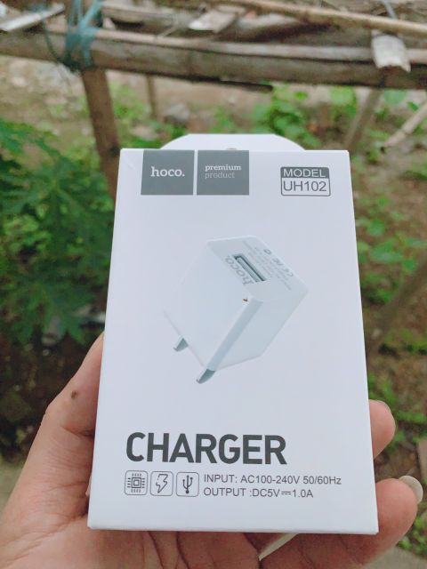 Củ sạc Hoco Uh102 hỗ trợ sạc nhanh chính hãng