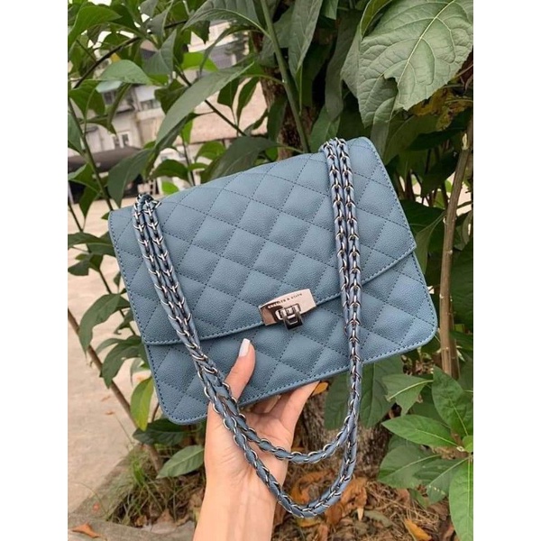 Túi trần trám Charles & Keith size M