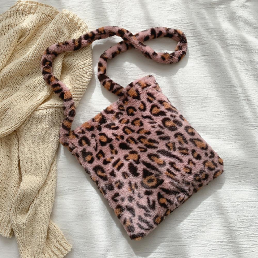 Túi Đeo Chéo Phủ Lông Họa Tiết Da Báo Phong Cách Vintage Thời Trang Thu Đông